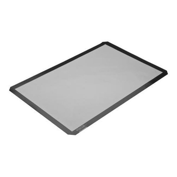 Focus Foodservice FocusFoodService 90SBM1624 16.5 in. L x 24.5 in. W Full Size Silicone Bake and Work Mats 90SBM1624